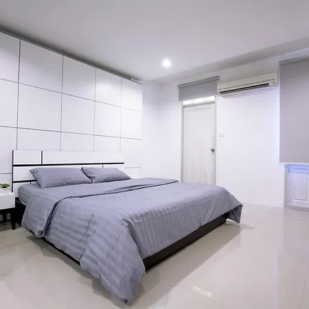 Number 4 Phuket Apartment Nai Harn Room photo