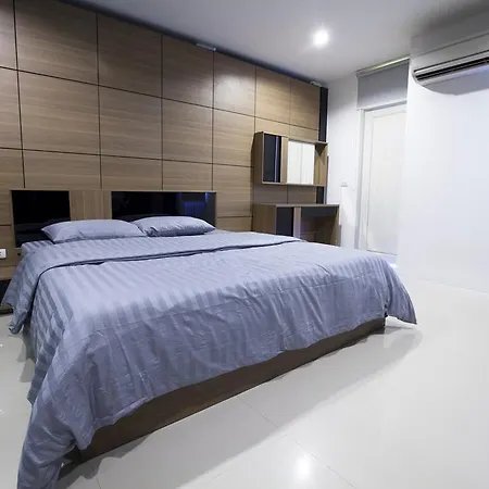 Number 4 Phuket Apartment Nai Harn Room photo