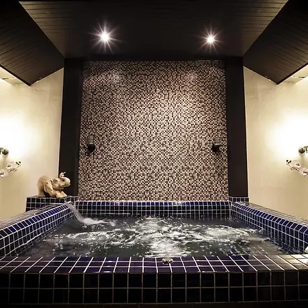 Number 4 Phuket Apartment Nai Harn Room photo